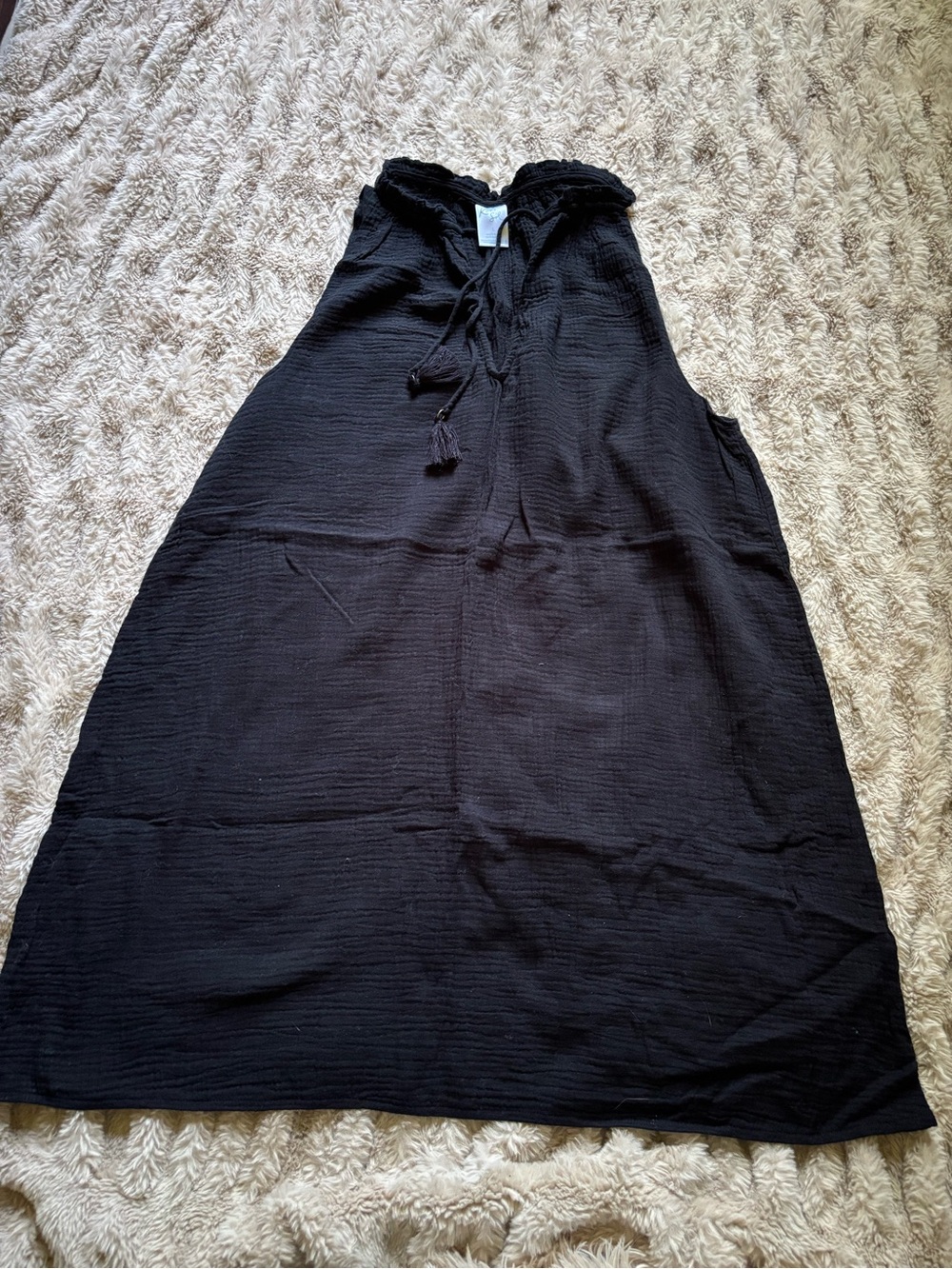 Kona Sol Black Sleeveless Tie-Neck Midi Dress